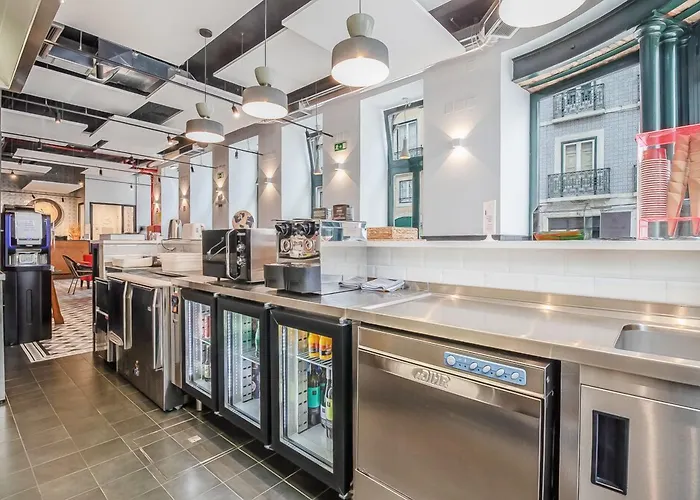 Be Lisbon IntendenteHostel