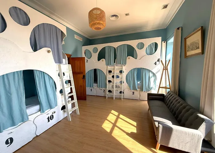 Sunset Destination Hostel